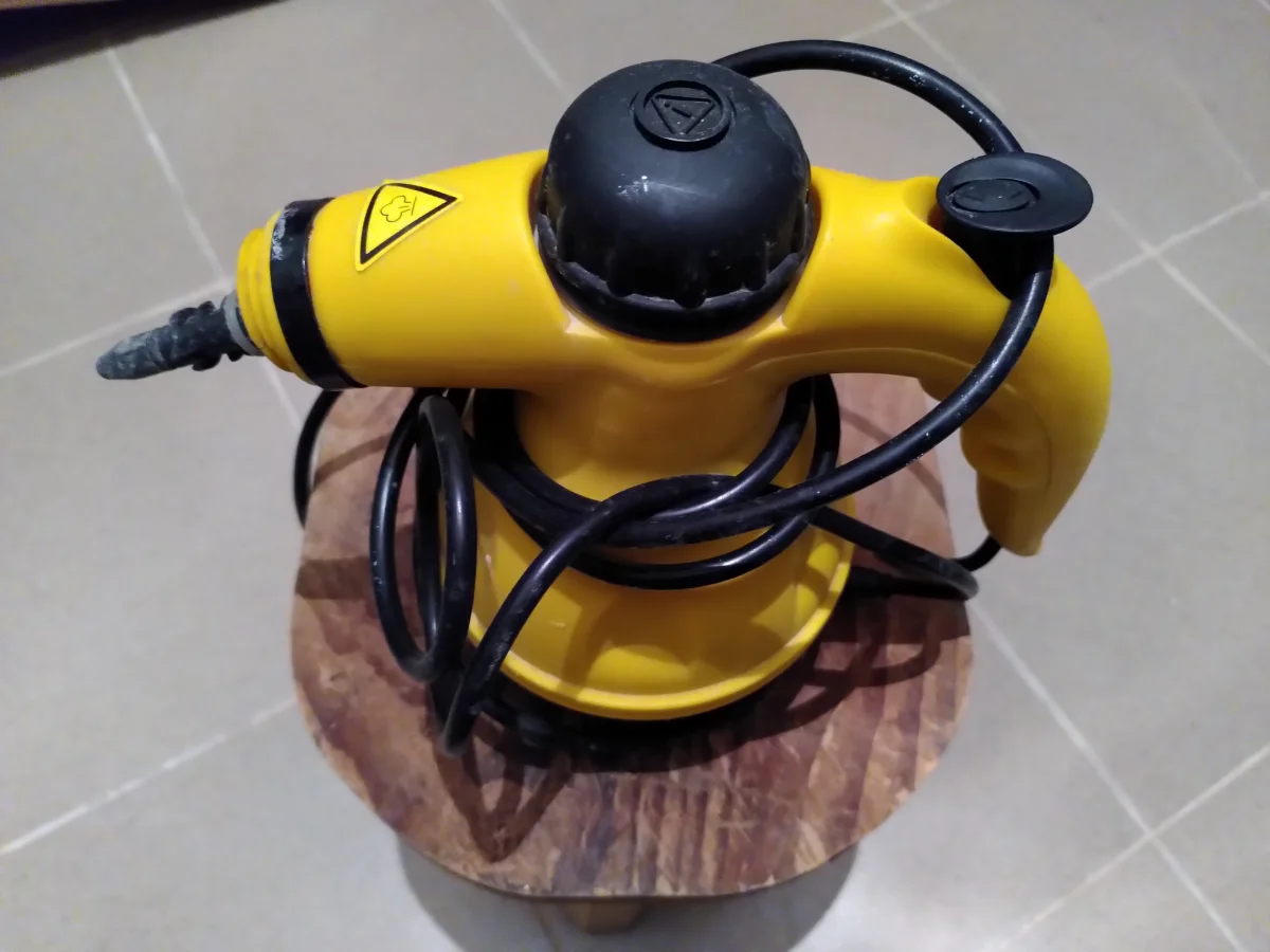 Aparat curățare cu aburi