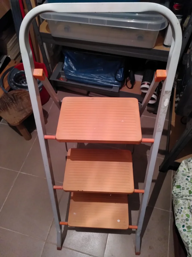 Scară pliantă 3 trepte