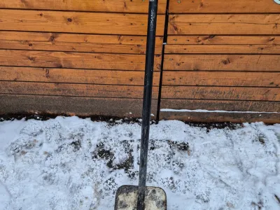 Lopată Fiskars Solid