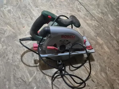 Fierăstrău circular Bosch PKS 55
