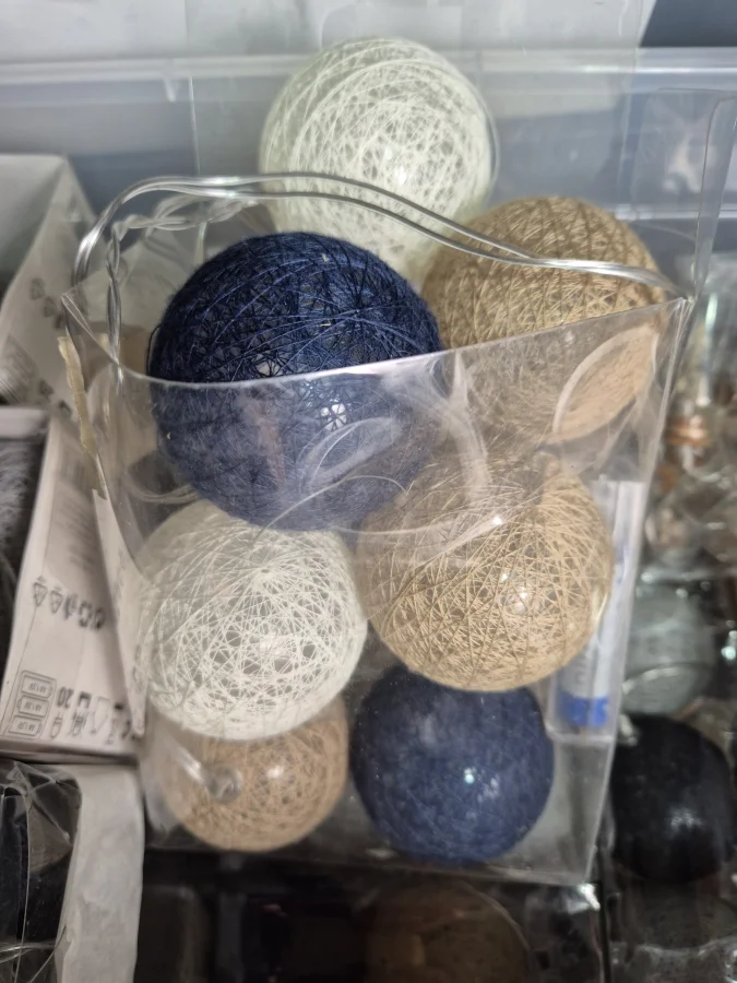 Ghirlande cu becuri de decor